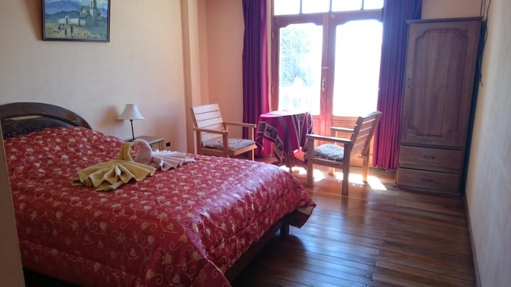 Hostal Real Los Andes Del Lago Copacabana Szoba fotó