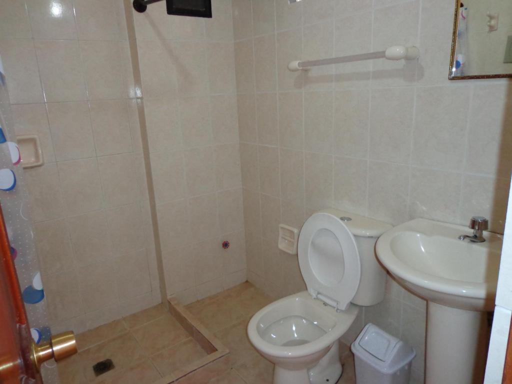 Hostal Real Los Andes Del Lago Copacabana Szoba fotó