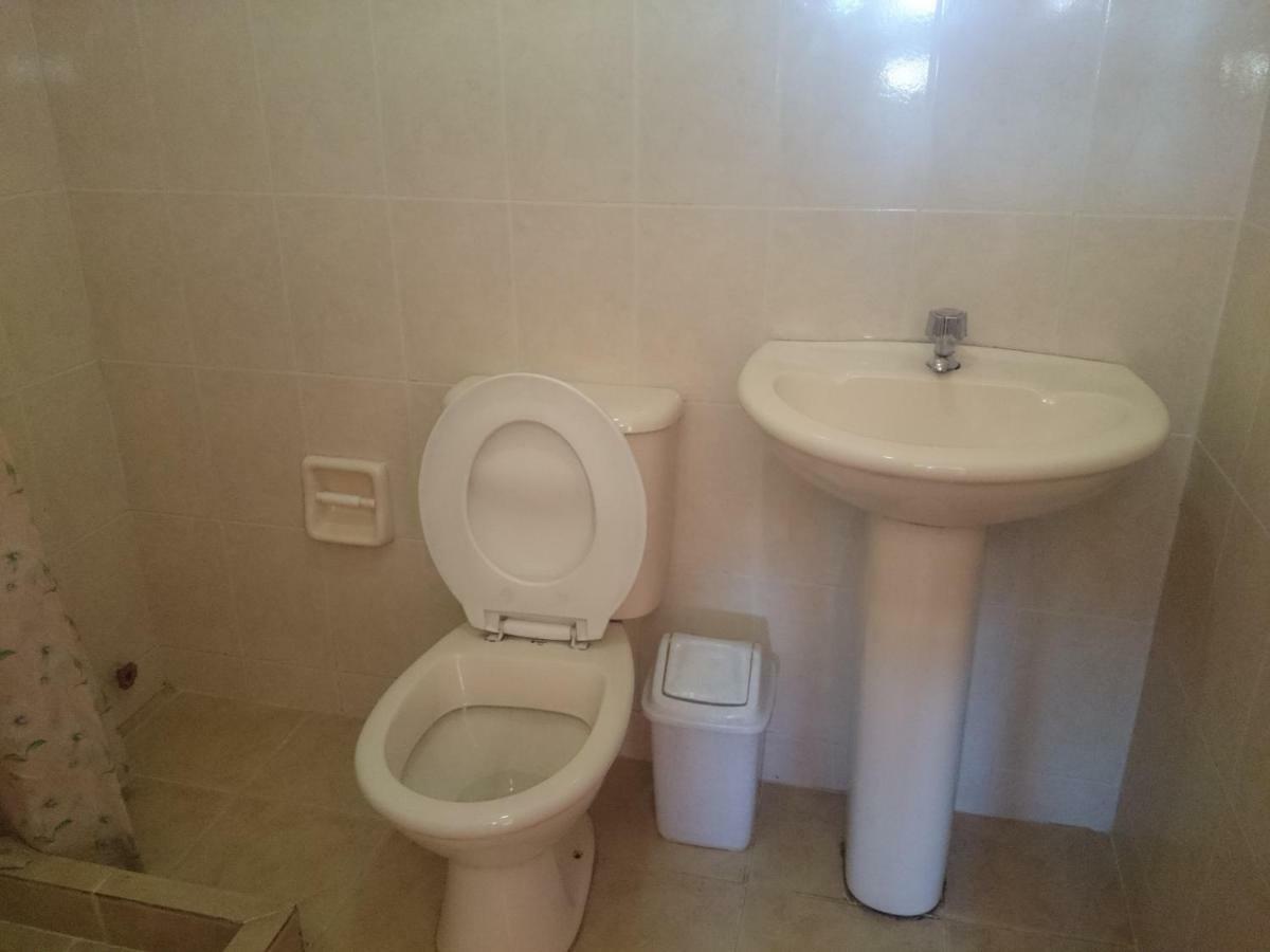 Hostal Real Los Andes Del Lago Copacabana Kültér fotó